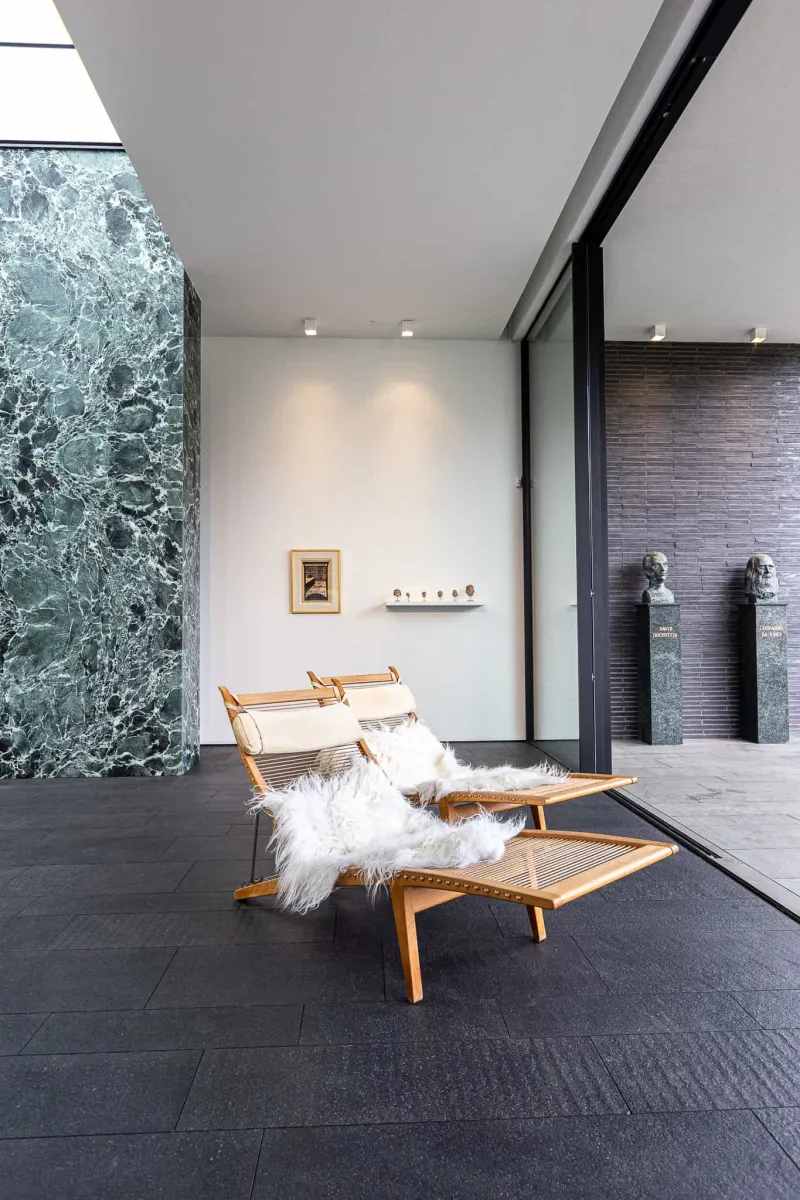Less Is More: Redefining the Kunstkammer