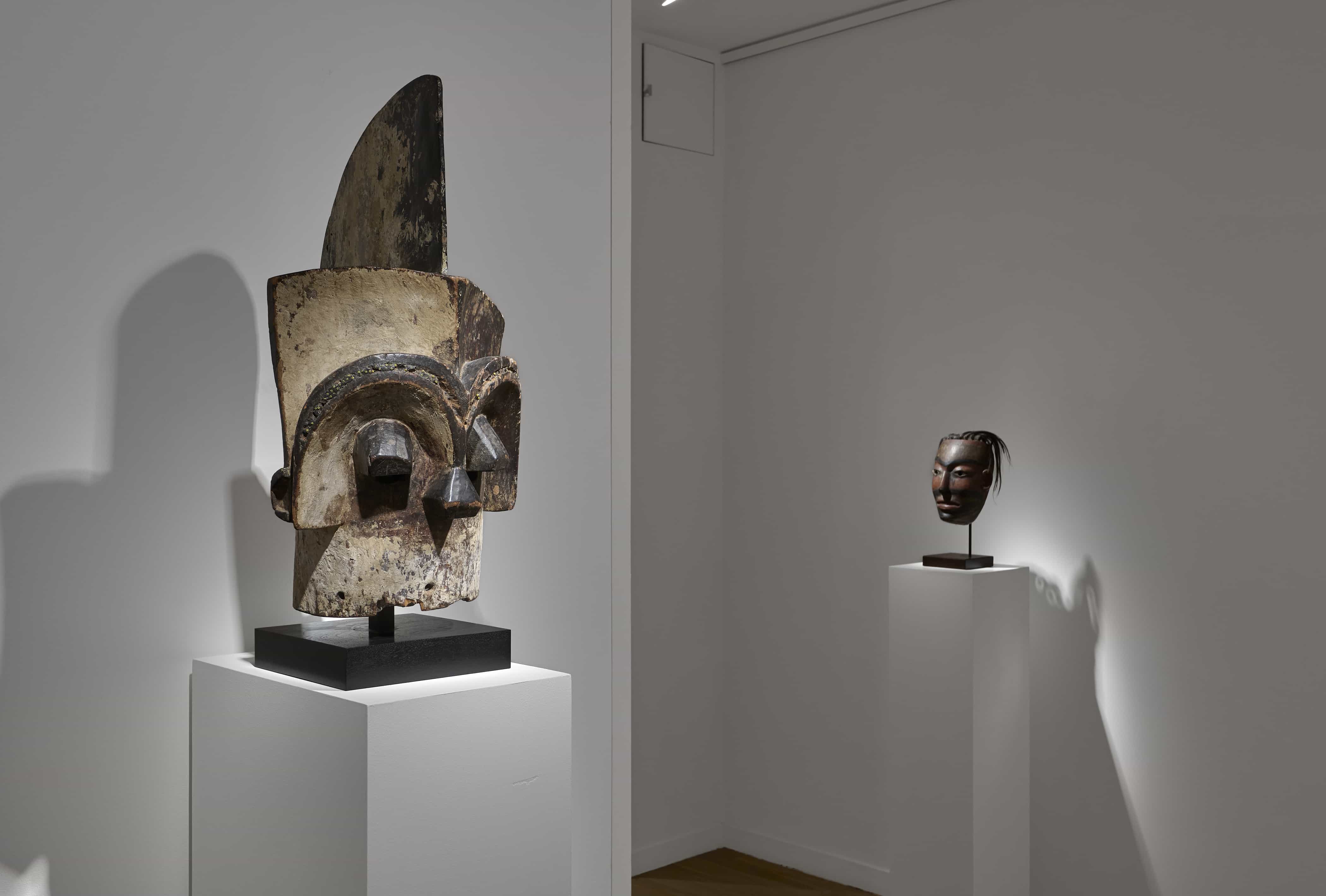 Power Figures: A Joint Exhibition with Carlo Bella