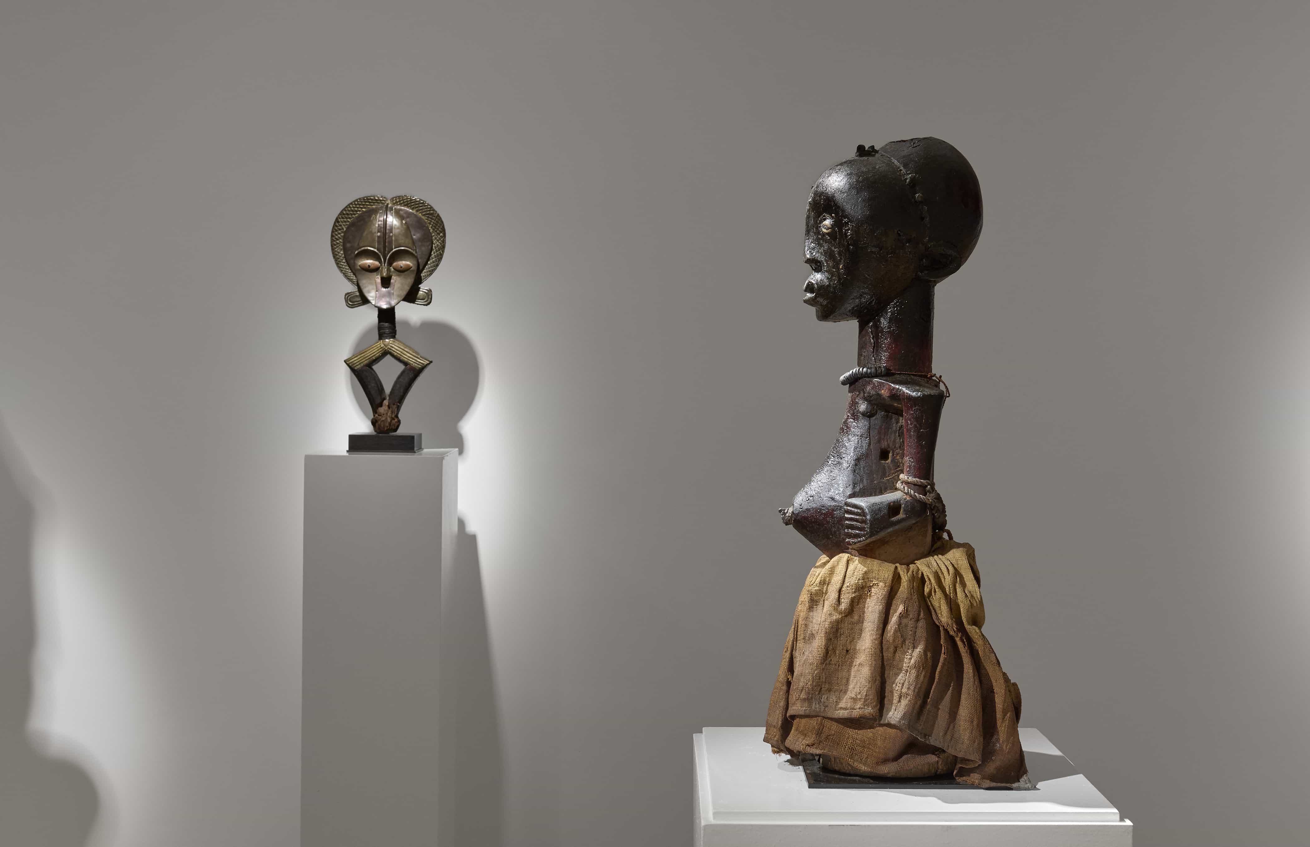 Power Figures: A Joint Exhibition with Carlo Bella